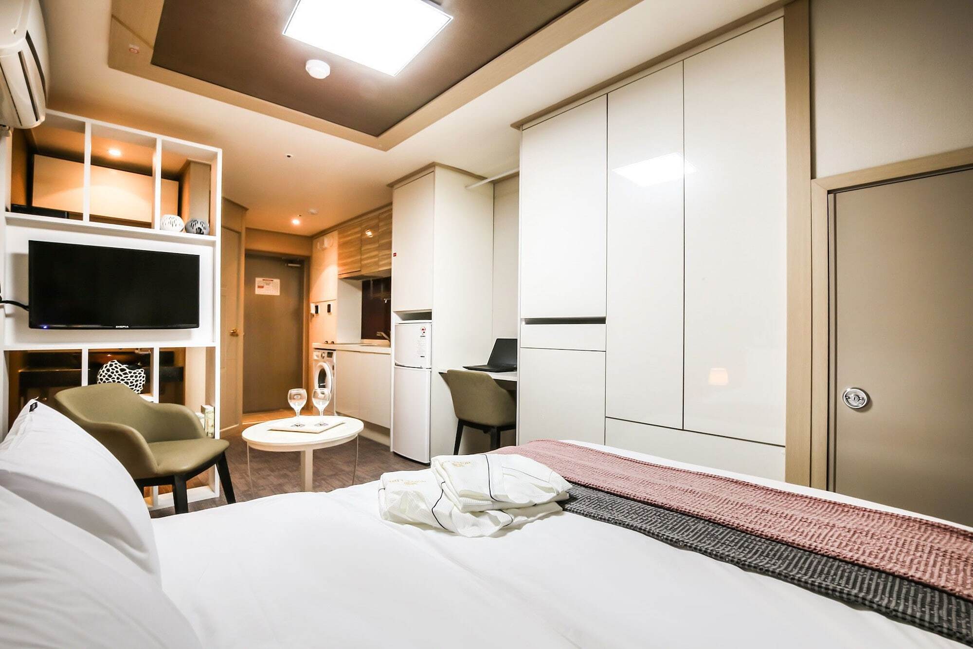 Residence Hotel Line Daejeon Bagian luar foto